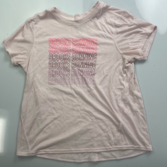 Brooks woman’s T shirt size M - Picture 1 of 4